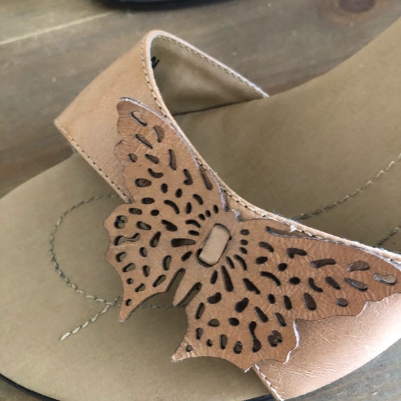 Two lips leather sandals - Picture 2 of 6